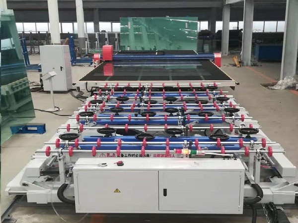 5132 larger sheet flat glass cutting machine